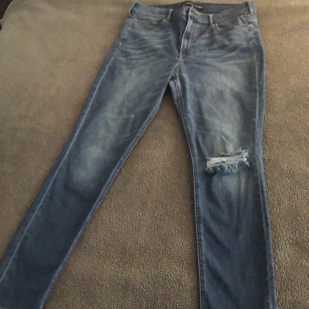 Women’s Jeans